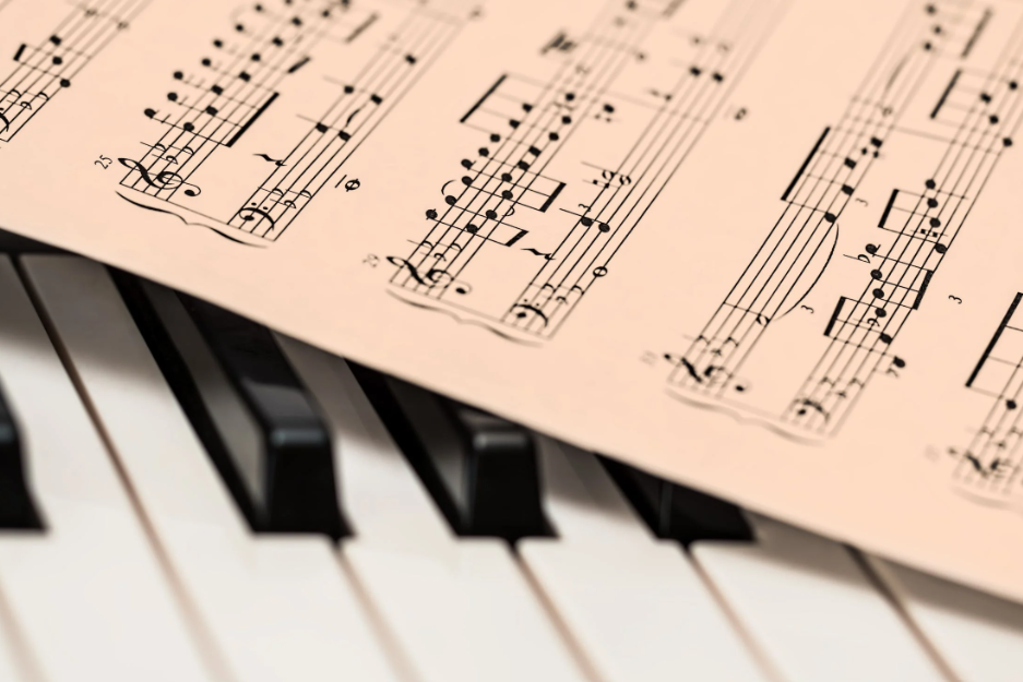 Music notes on a piano.
