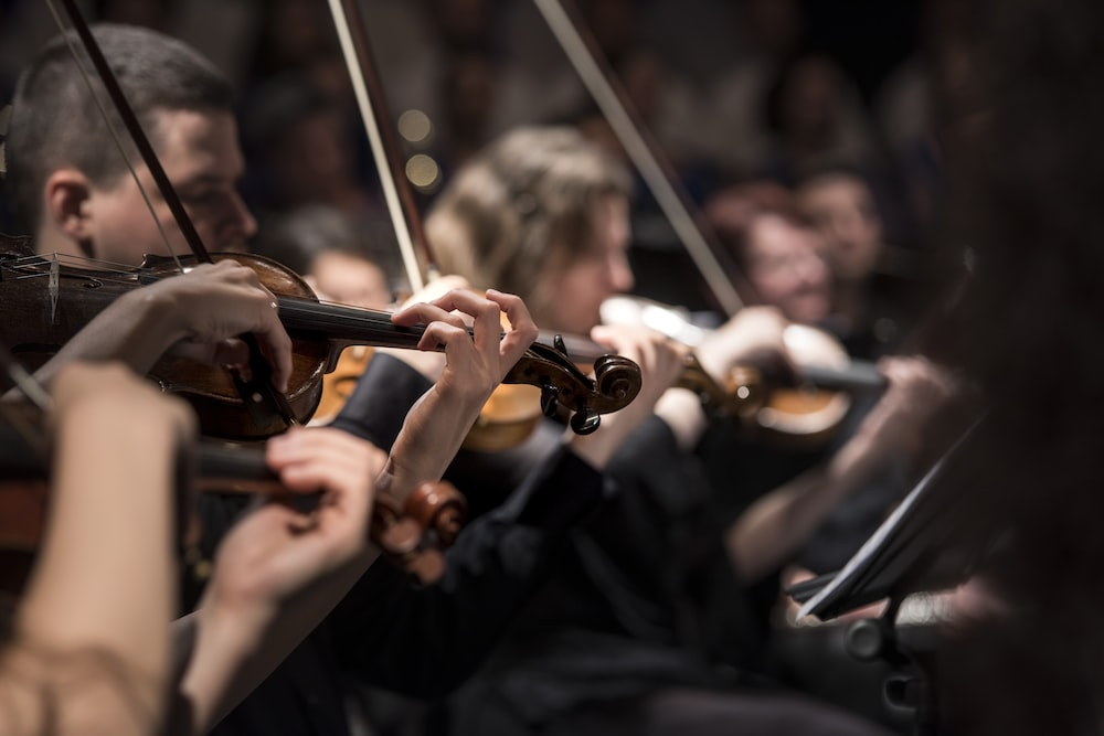 Students playing violin